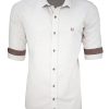 Ανδρικό πουκάμισο slim fit με κλασικό γιακά