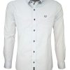 Ανδρικό πουκάμισο slim fit με κλασικό γιακά