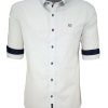 Ανδρικό πουκάμισο slim fit με κλασικό γιακά